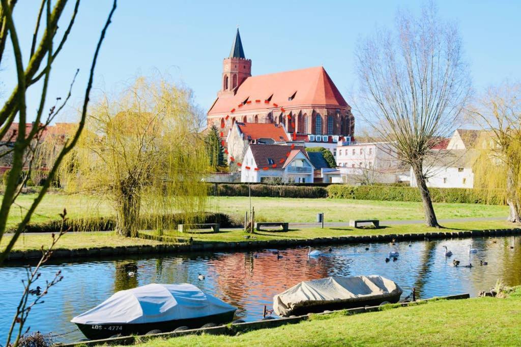 Villa Rumpel Aus Alt Mach Neu Beeskow Kültér fotó